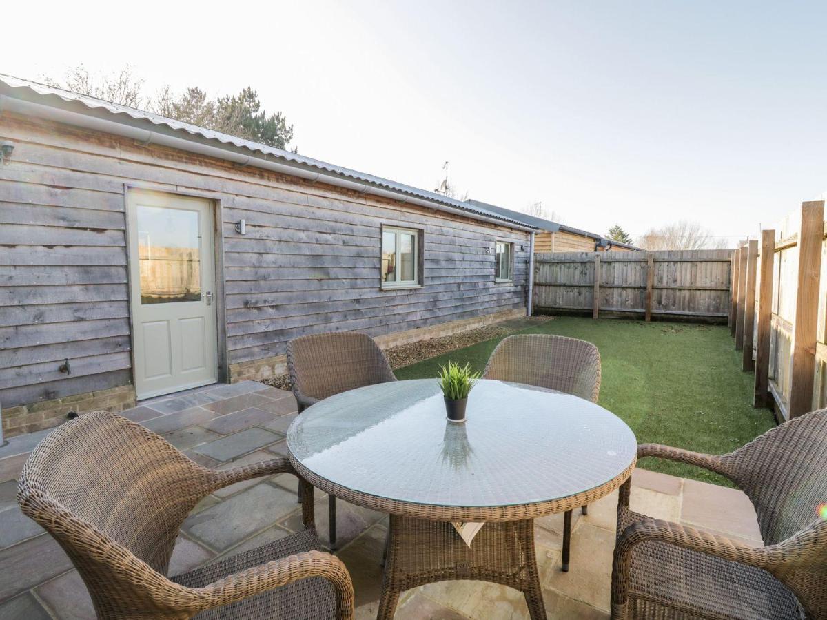 Oak Cottage At Gravel Farm Stretham Exterior photo